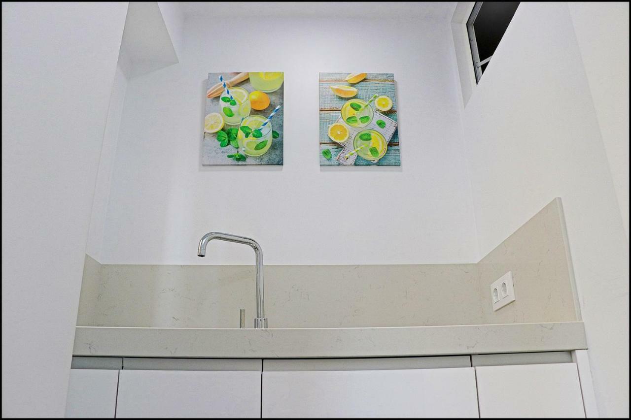 Apartamento Del Rio Playa Cádiz Exteriör bild